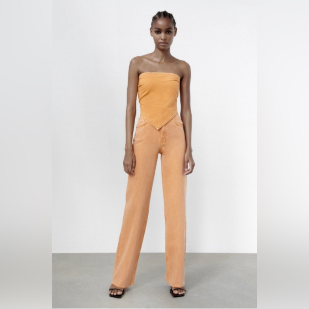 COMFORTABLE ORANGE ZARA JEANS